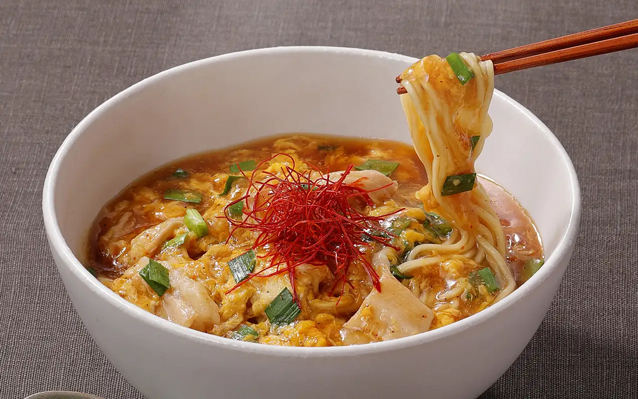 ホルモンあんかけラーメン